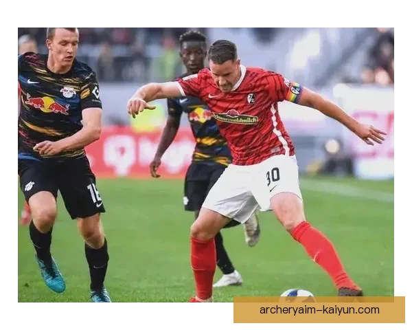 英超精彩对决回顾：球队表现与关键瞬间逐渐受到关注