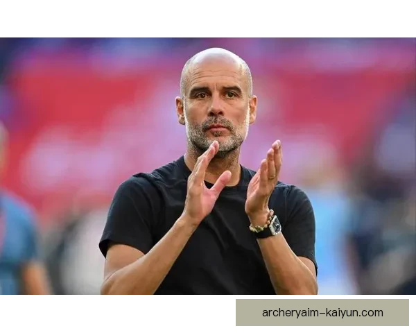 瓜迪奥拉在关键比赛中的表现稳健，战术调整引人关注